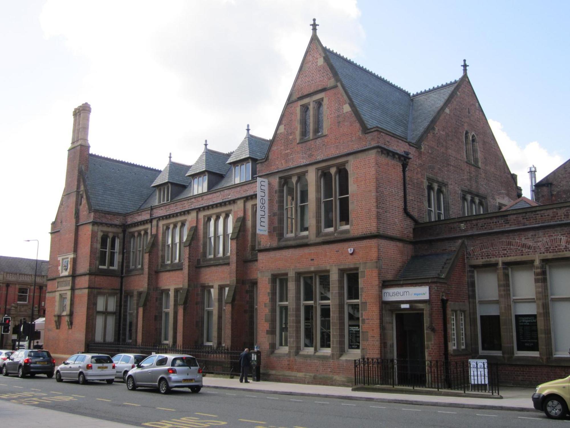Stylish Central Location 2Bd Apartment Wigan Exterior photo